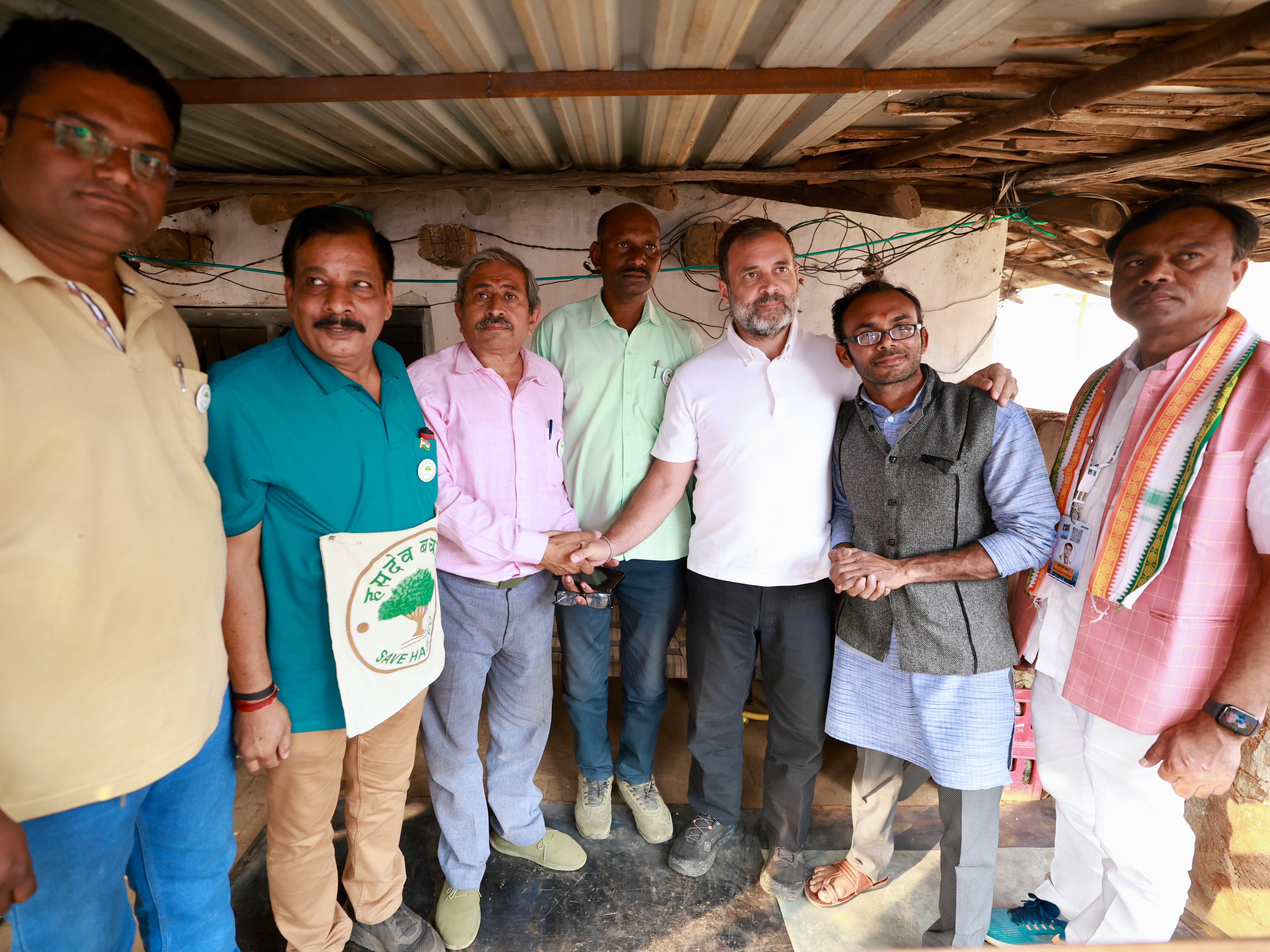 Hasdev Bachao Members With Rahul Gandhi