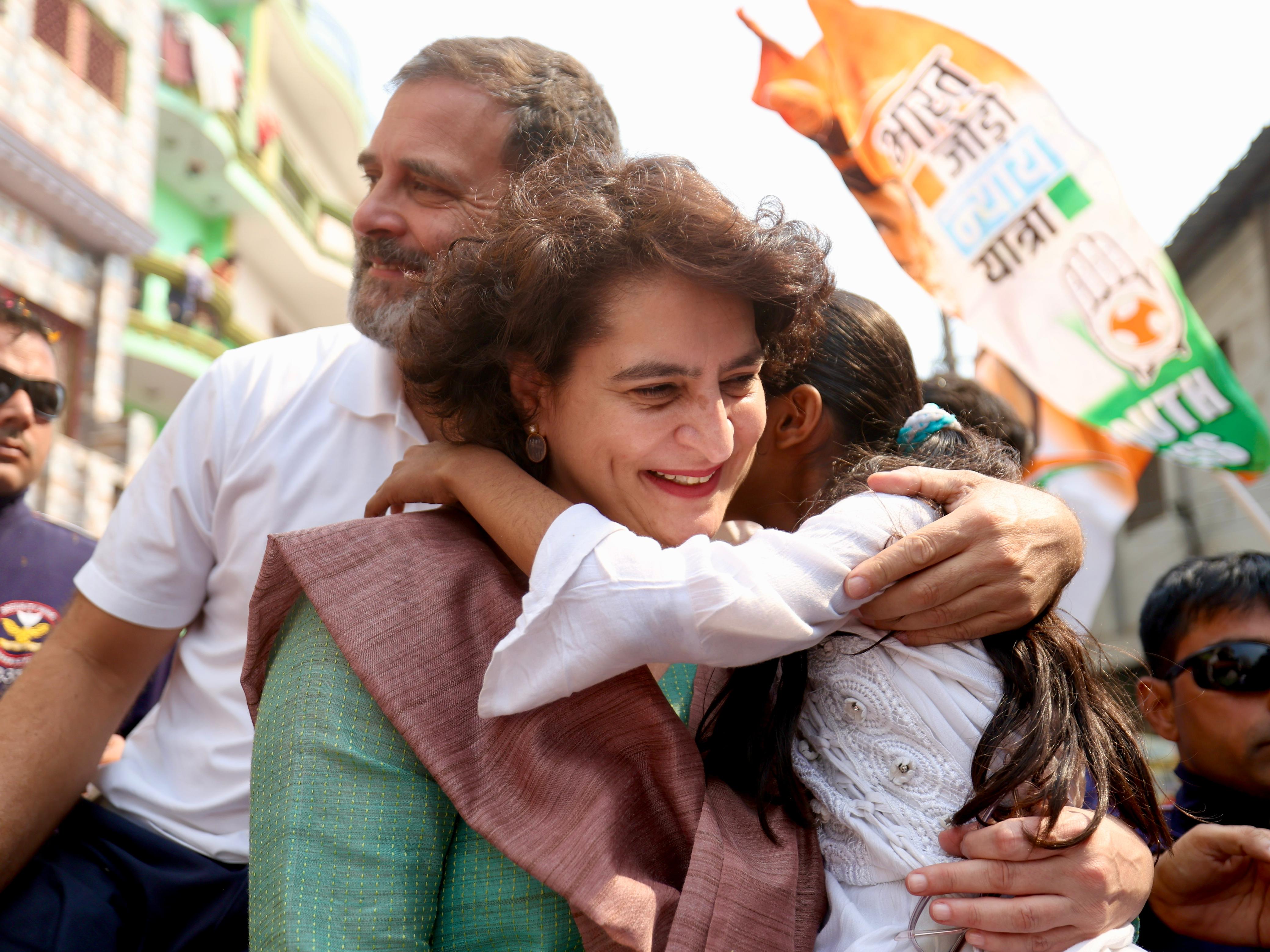 Priyanka Gandhi Hugging A Kid In Bharat Jodo Yatra